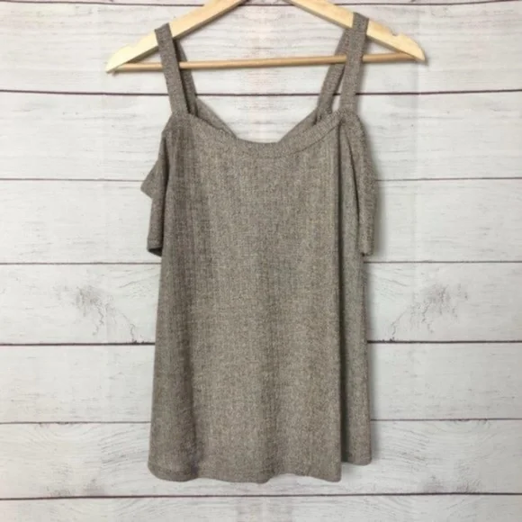 Haute Monde Cold Shoulder Lace Up Top M - Picture 2 of 5